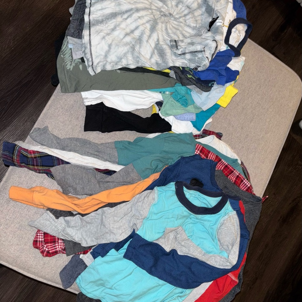 Mixed Color Clothing Bundle